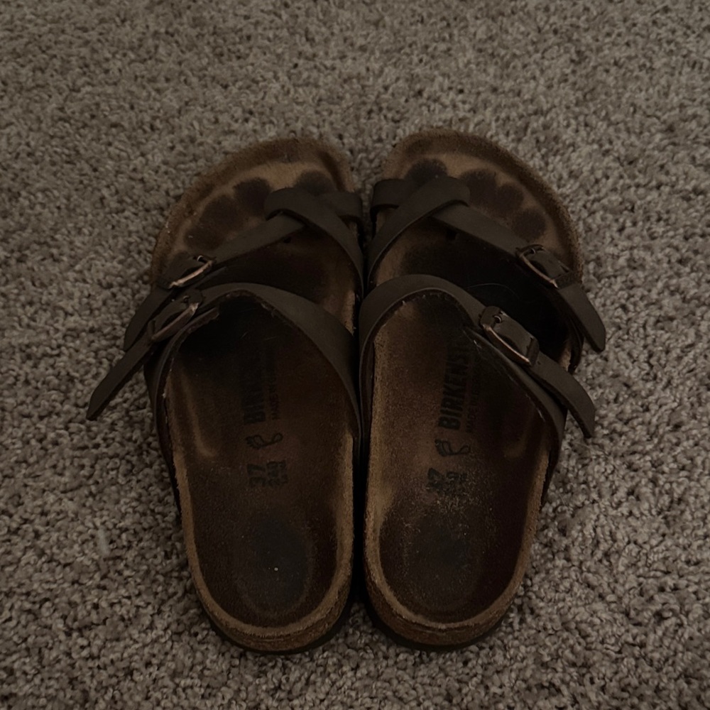 Birkenstock womens Mayari Dark Brown Sandals